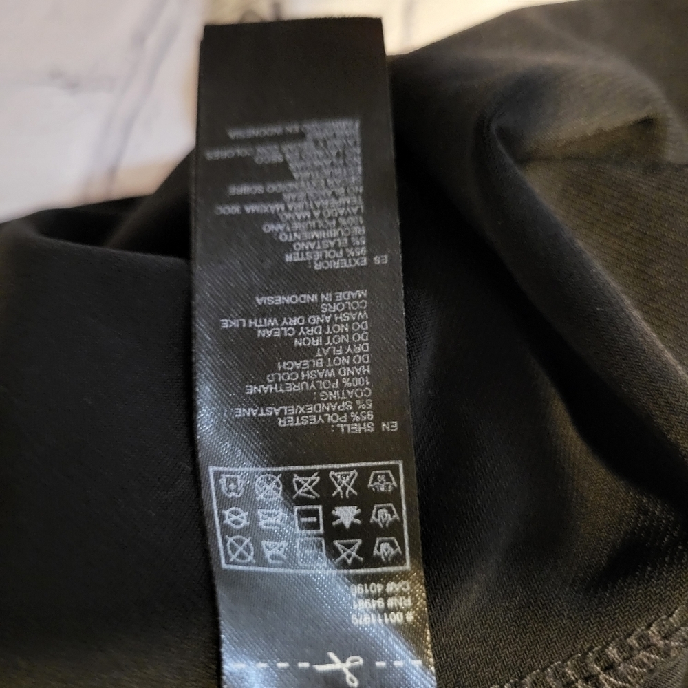 Forever 21 Little Black Dress Size Medium - Picture 6 of 9